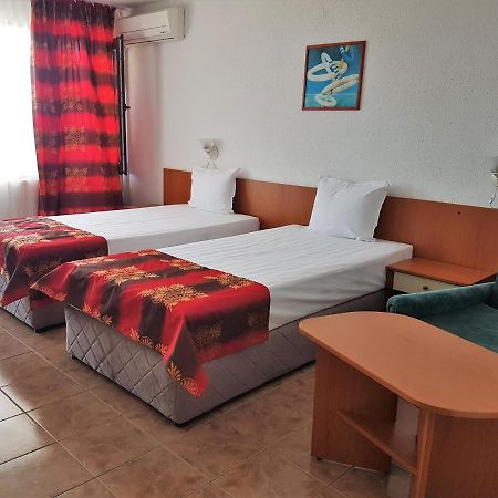 Family Hotel Venera Kawarna Zewnętrze zdjęcie