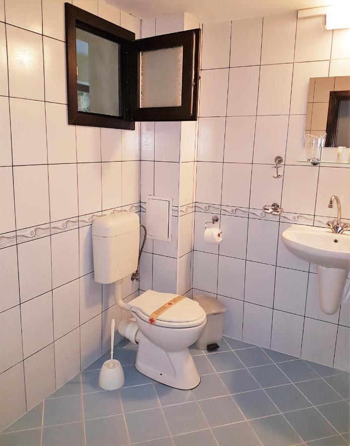 Family Hotel Venera Kawarna Zewnętrze zdjęcie
