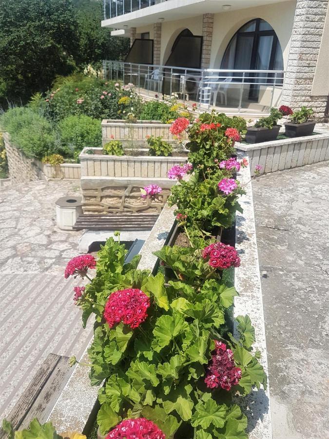 Family Hotel Venera Kawarna Zewnętrze zdjęcie