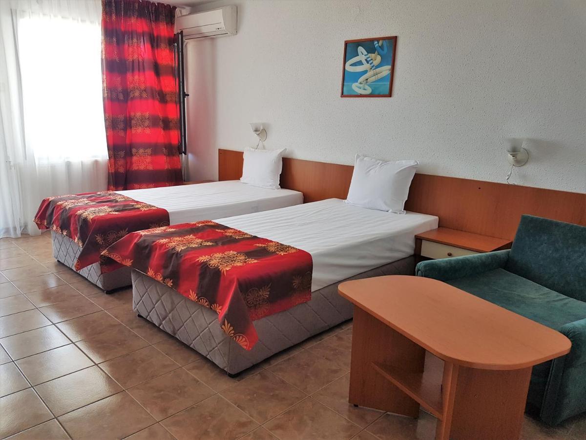 Family Hotel Venera Kawarna Zewnętrze zdjęcie