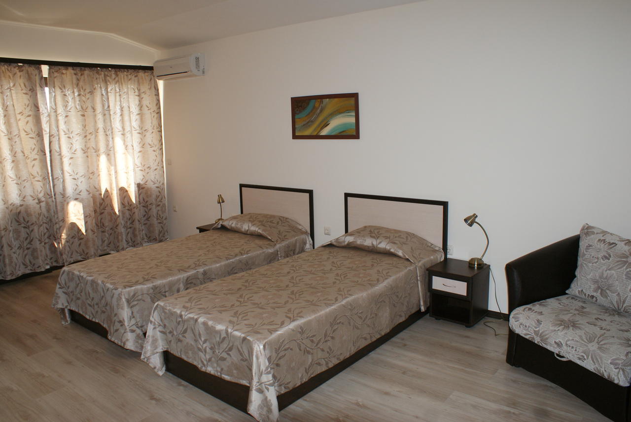 Family Hotel Venera Kawarna Zewnętrze zdjęcie
