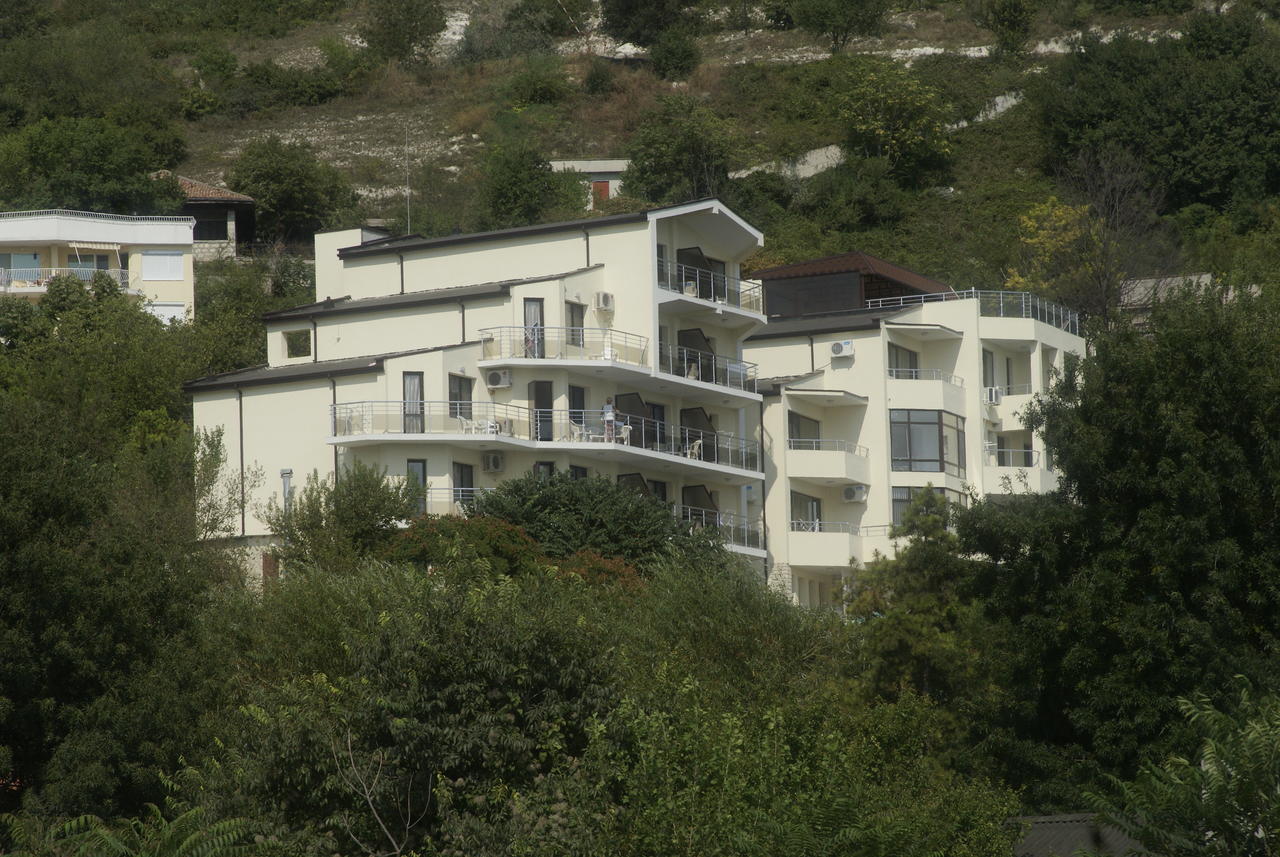 Family Hotel Venera Kawarna Zewnętrze zdjęcie